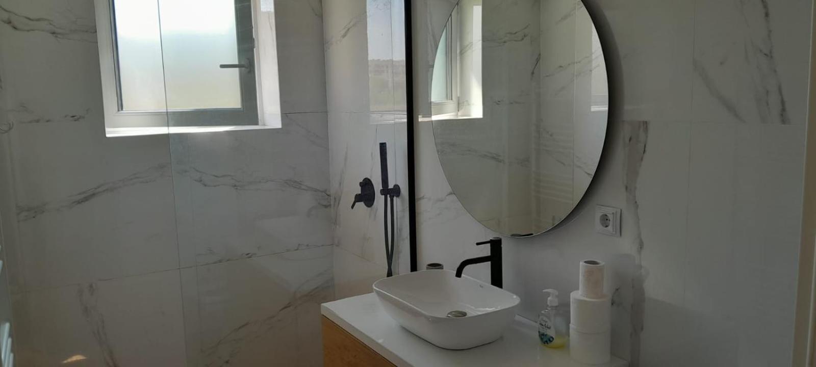Coresi, 2 Camere, Sleeps 6 Large Private Garden Apartment Pets Welcome Braşov Extérieur photo